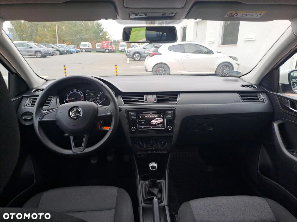 Skoda RAPID 1.0 TSI Active - 14