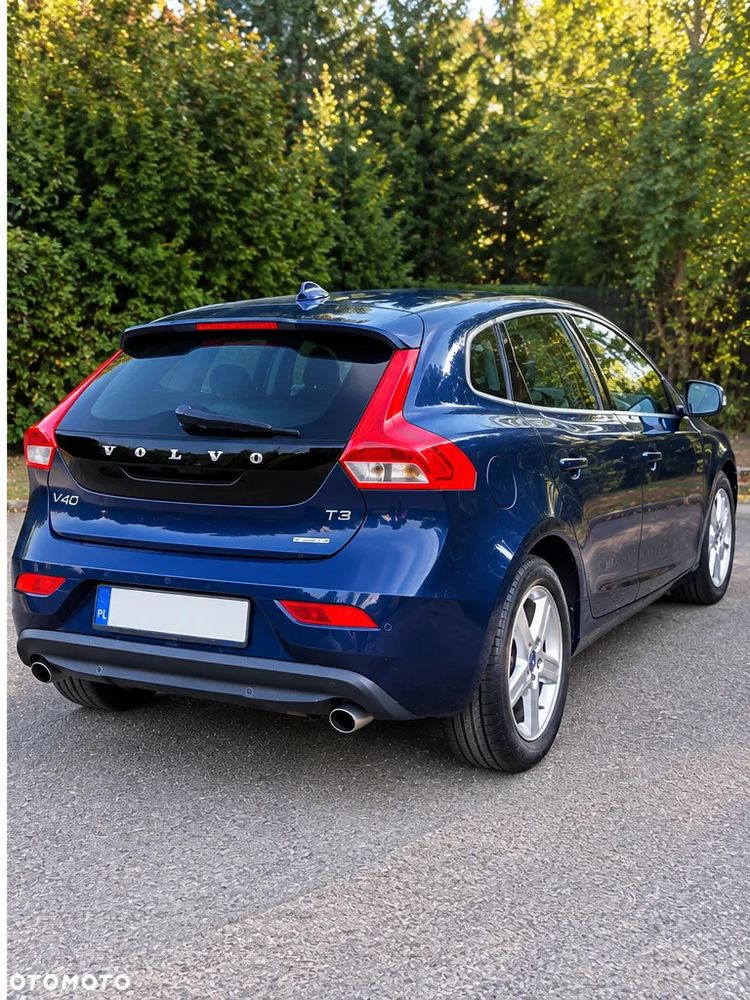 Volvo V40 T3 Momentum - 2