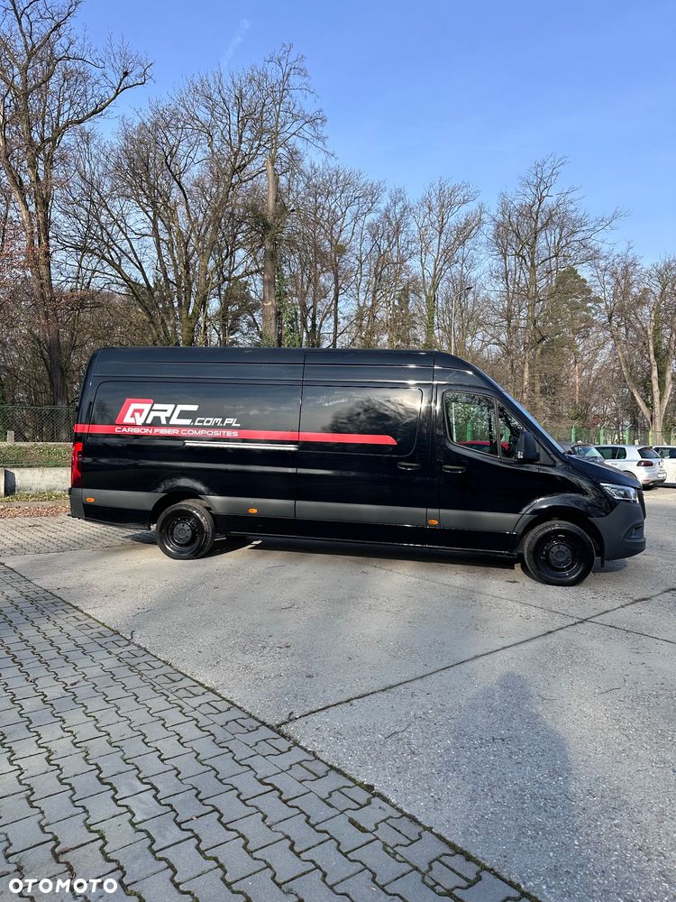 Mercedes-Benz Sprinter - 4