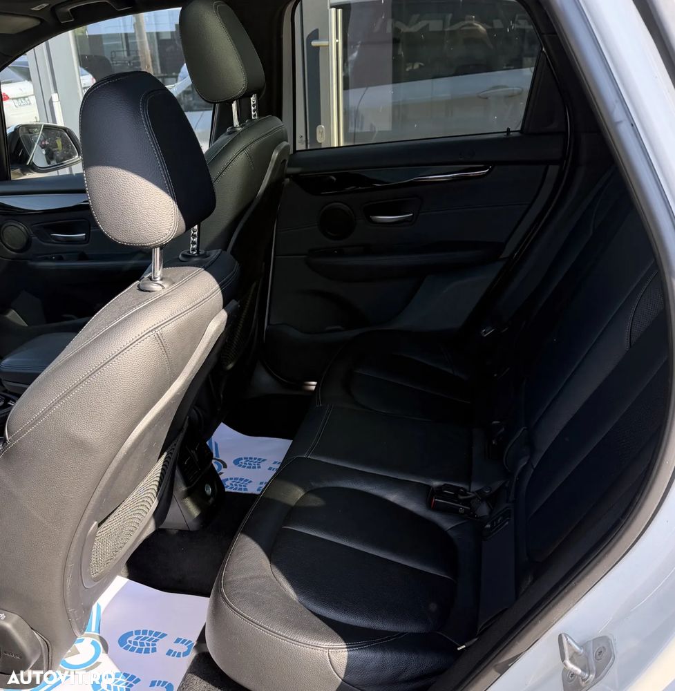 BMW Seria 2 220d Aut. M Sport - 7