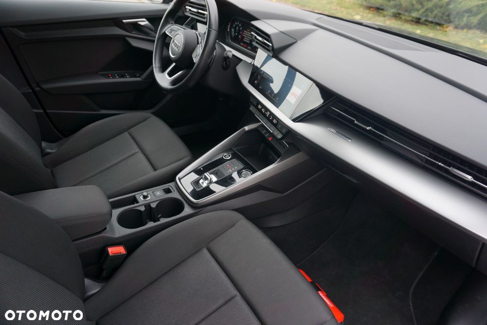 Audi A3 Limousine 35 TFSI S tronic - 33