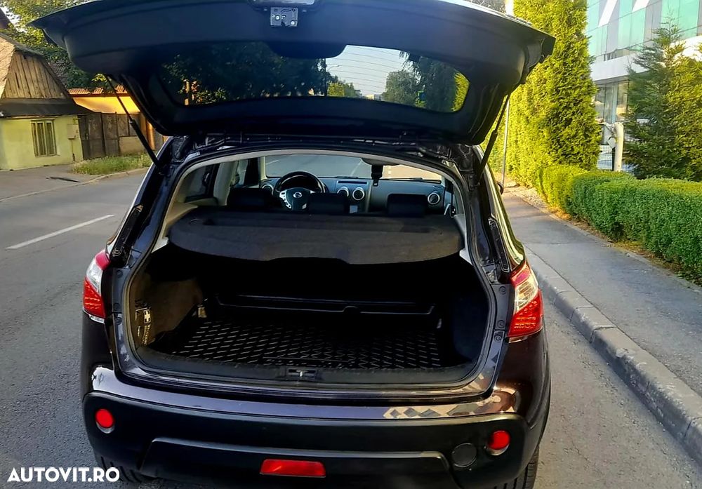 Nissan Qashqai 2.0 DCI DPF 4X4 Acenta SP - 11
