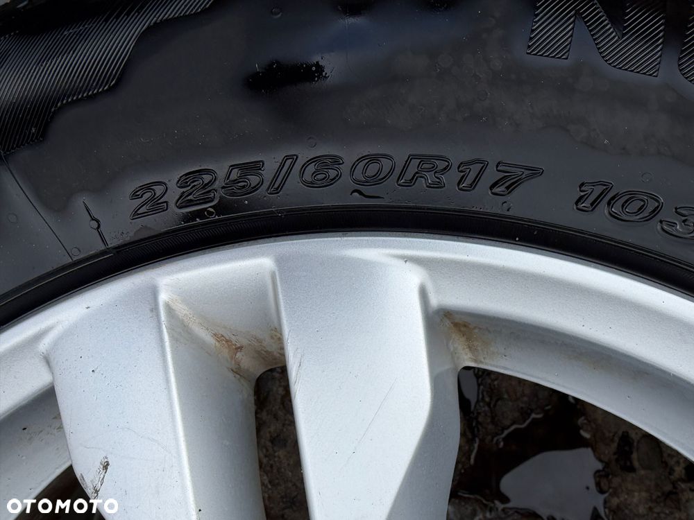 Felgi 17' koła Nissan Juke F15 5x114,3 17x7J ET40 centr 66,1 OE - 6