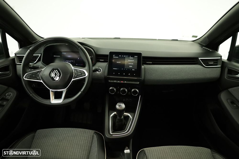 Renault Clio 1.0 TCe Techno Bi-Fuel - 8