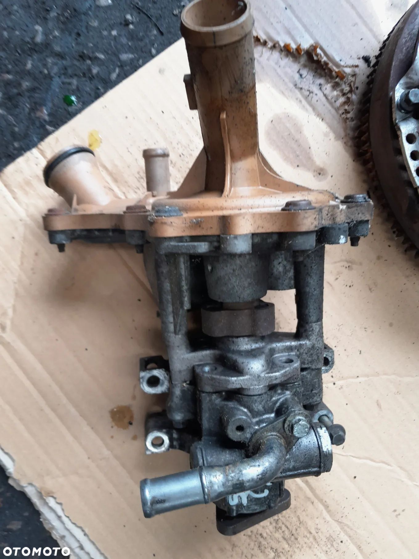Pompa wody wspomagania Citroen Jumper Boxer 2.2 HDI E5 - 1