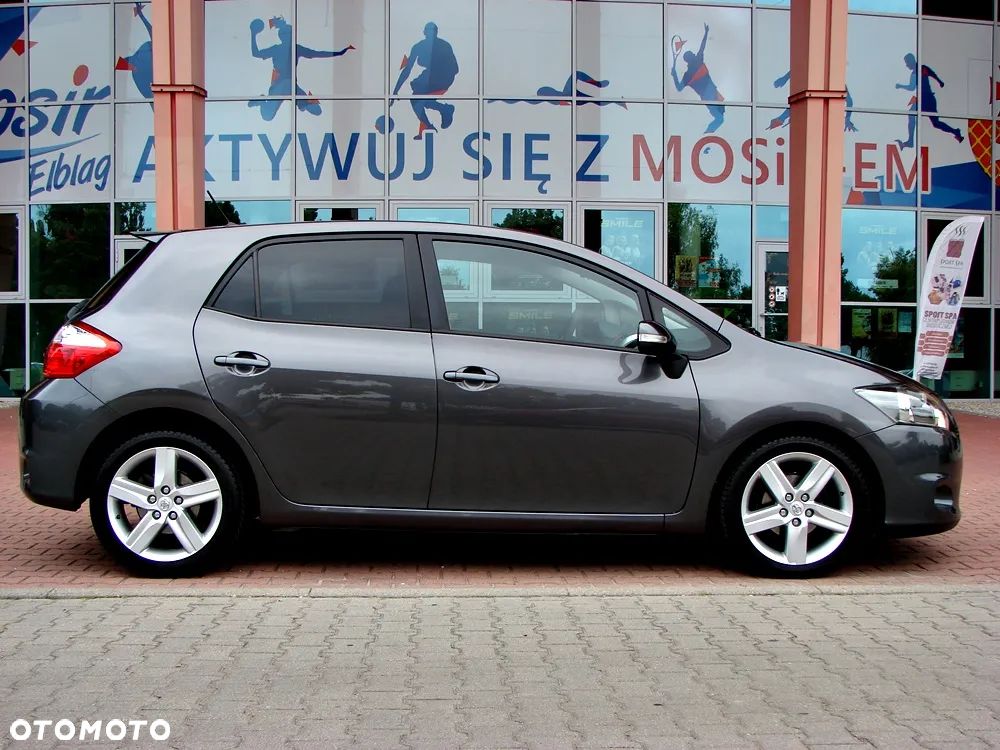 Toyota Auris 1.6 Premium Comfort - 16