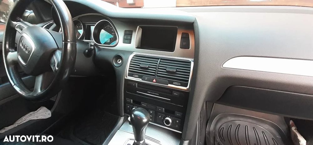 Audi Q7 3.0 TDI Clean Quattro Tip - 5