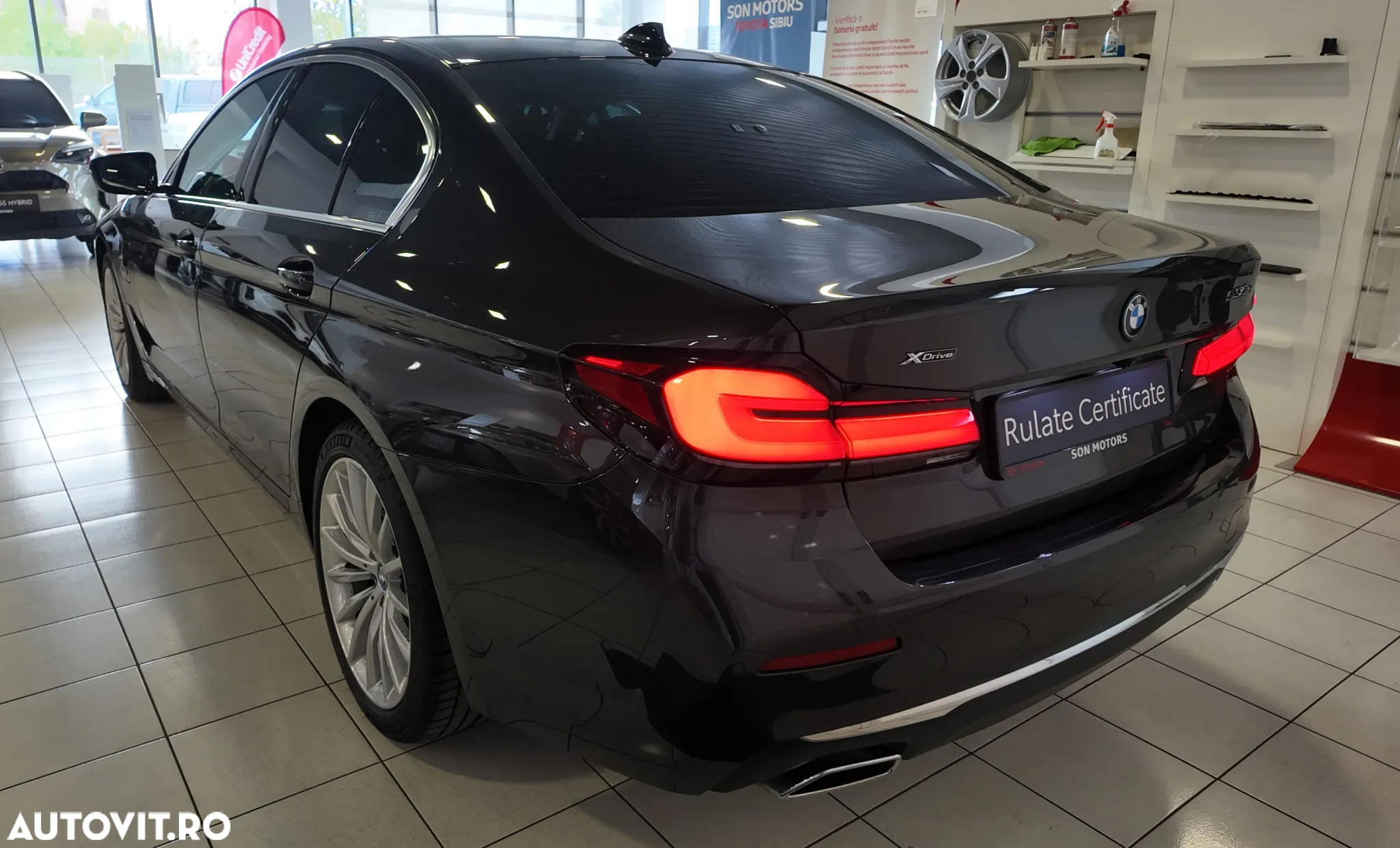 BMW Seria 5 530e xDrive Aut. Luxury Line - 6