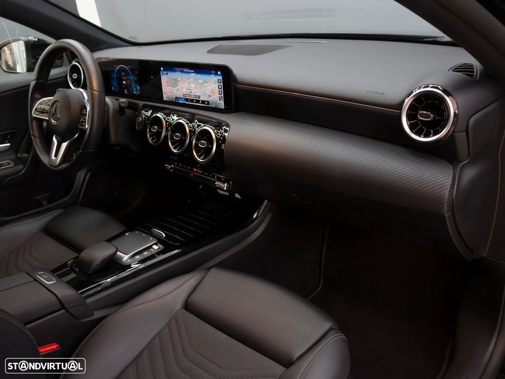 Mercedes-Benz A 250 e Style Plus - 13