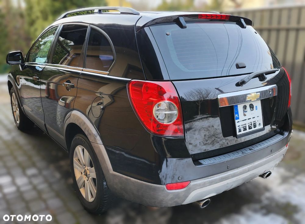 Chevrolet Captiva 3.2 4WD 7 Sitzer LT - 4