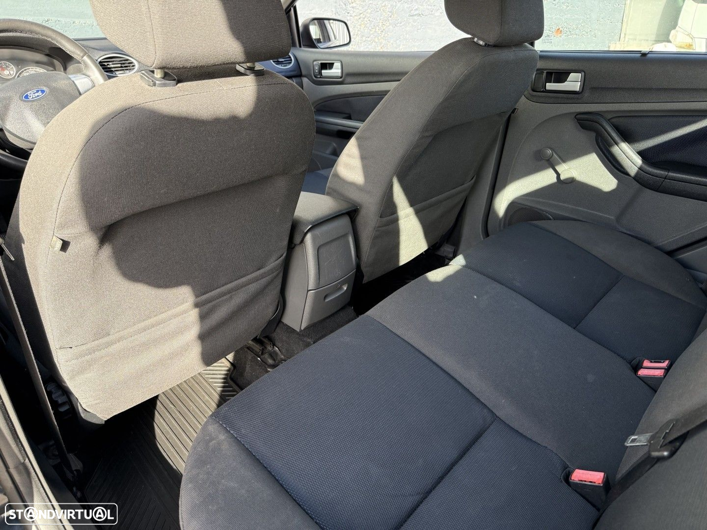 Ford Focus 1.6 TDCi Sport - 8