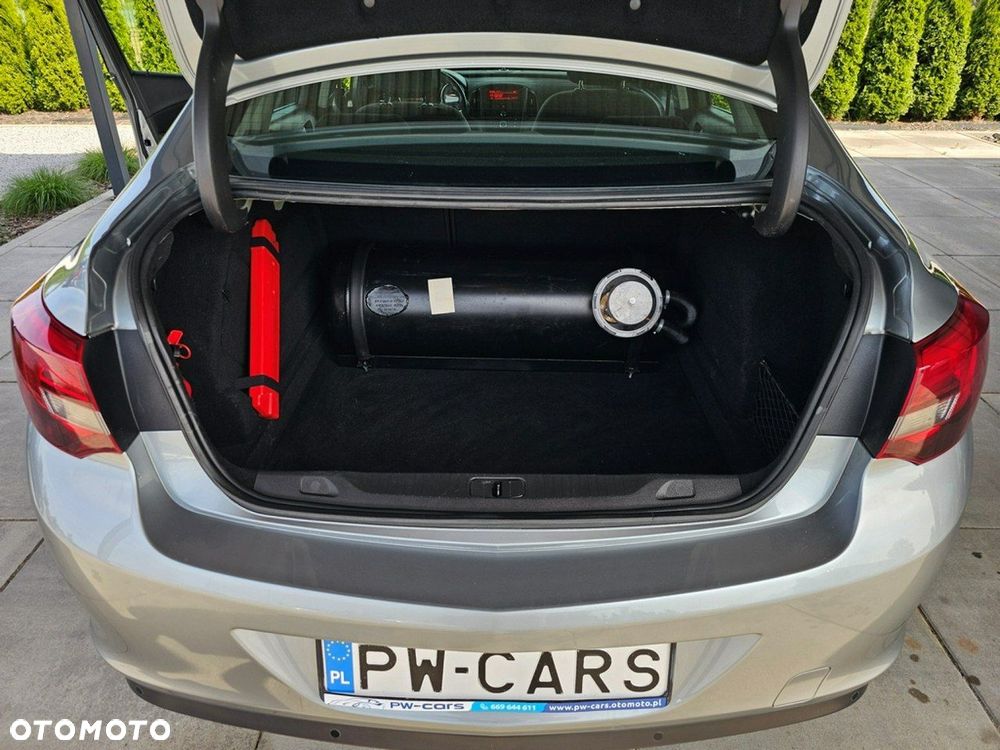 Opel Astra - 23