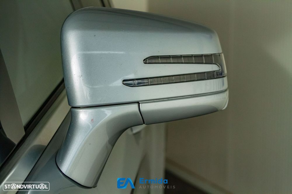 Mercedes-Benz CLS 350 - 13