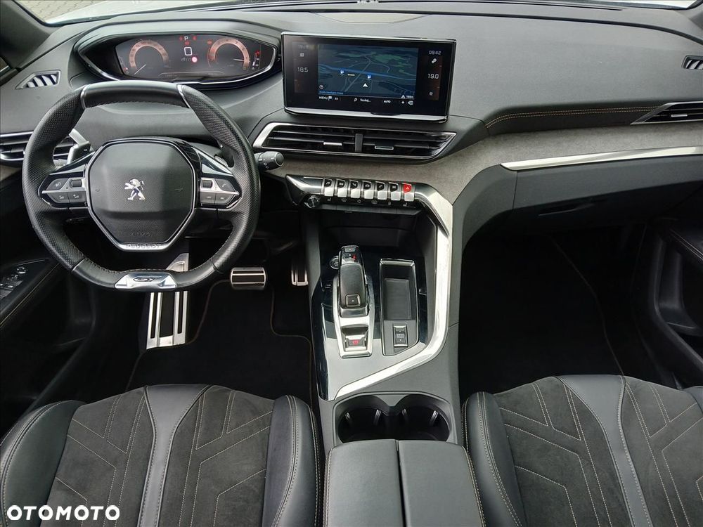 Peugeot 5008 1.6 PureTech GT S&S EAT8 - 8