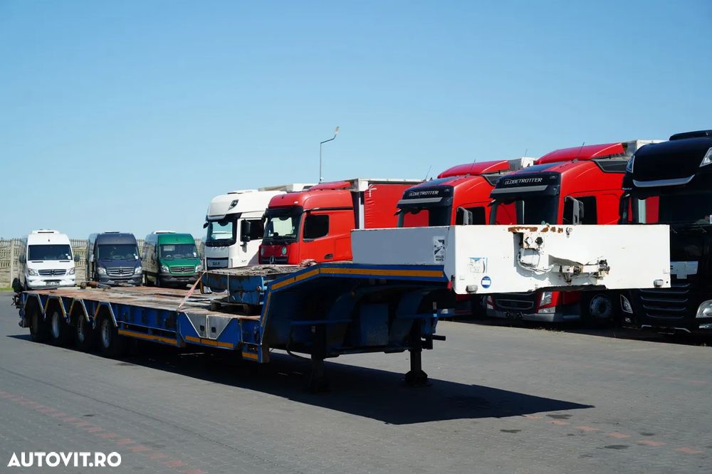 Trax / REMORCĂ JOS / REMORCĂ AUTO 15,3 M / 4 AXE (2 DE DIRECȚIE) / - 10