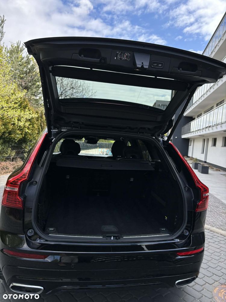 Volvo XC 60 T5 GPF R-Design - 19