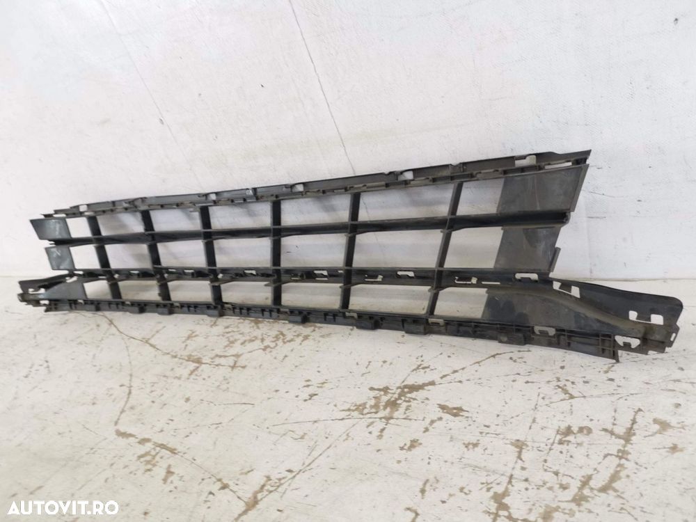 Grila Inferioara Volkswagen VW  Passat B8 2014 2015 2016 2017 2018 201 - 7