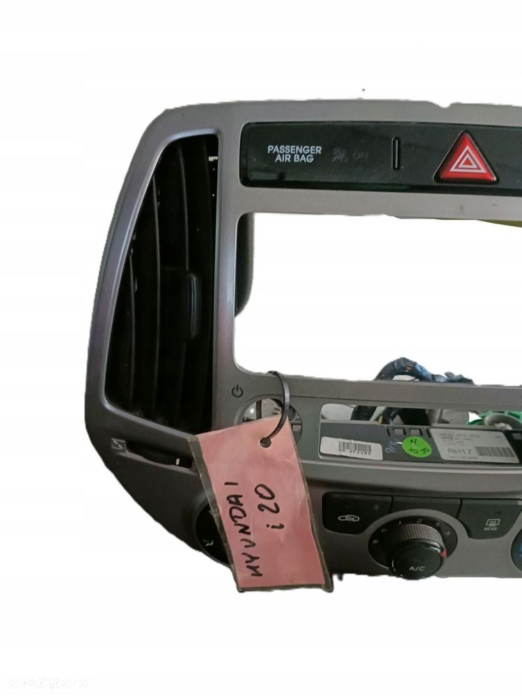 HYUNDAI i20 I 08-12 r. PANEL STEROWANIA KLIMATYZACJI RAMKA KRATKI - 2