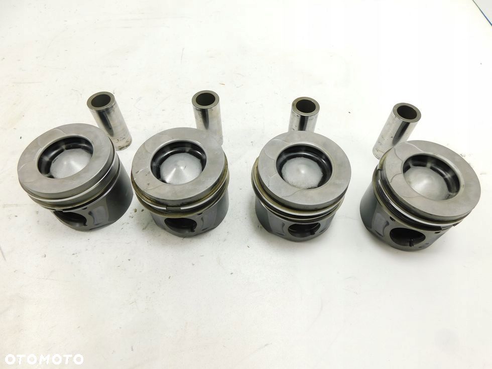 4x Tłok tłoki 2.0 HDI TDCI EURO5 Ford Peugeot Citroen C5 III C4 II 508 5008 - 1