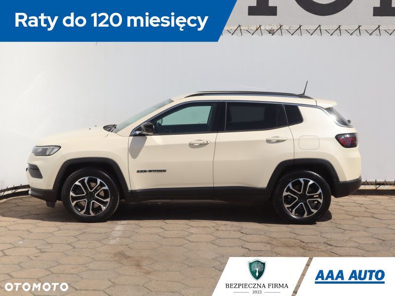 Jeep Compass - 4