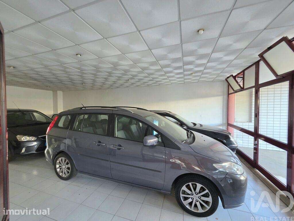 Loja / Estabelecimento Comercial em Águas Santas de 240,00 m2 - Grande imagem: 4/30