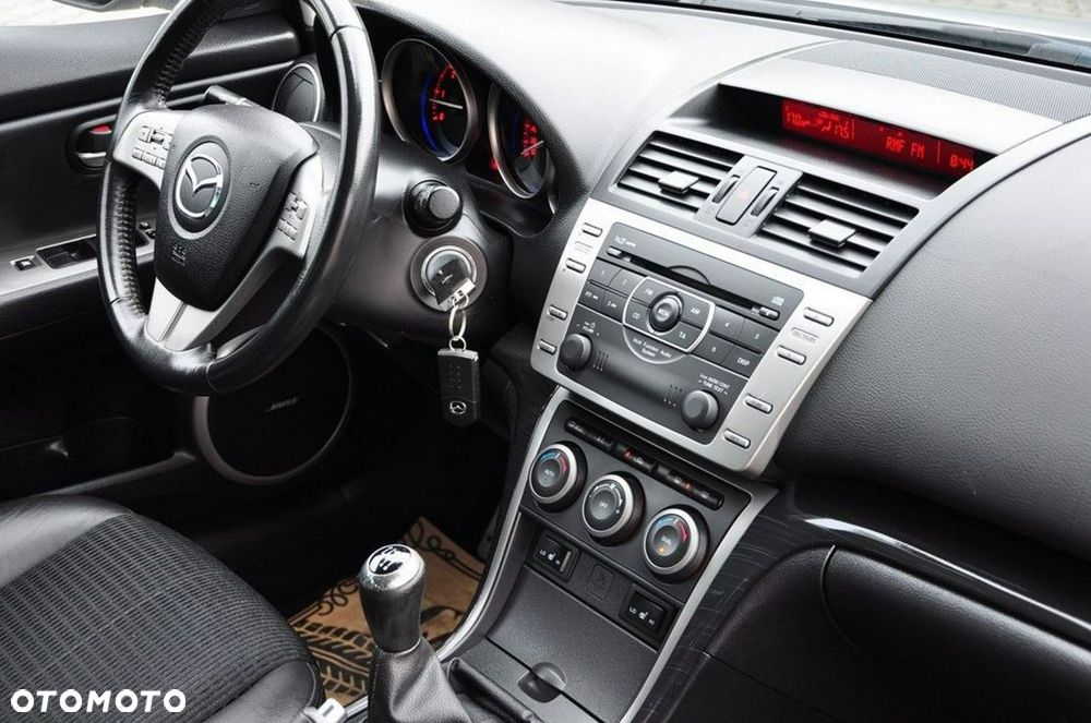 Mazda 6 2.2 CD Exclusive + - 29