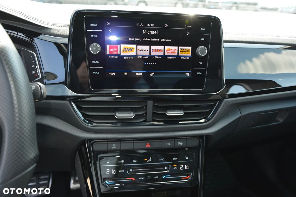 Volkswagen T-Roc 1.5 TSI R-Line DSG - 11