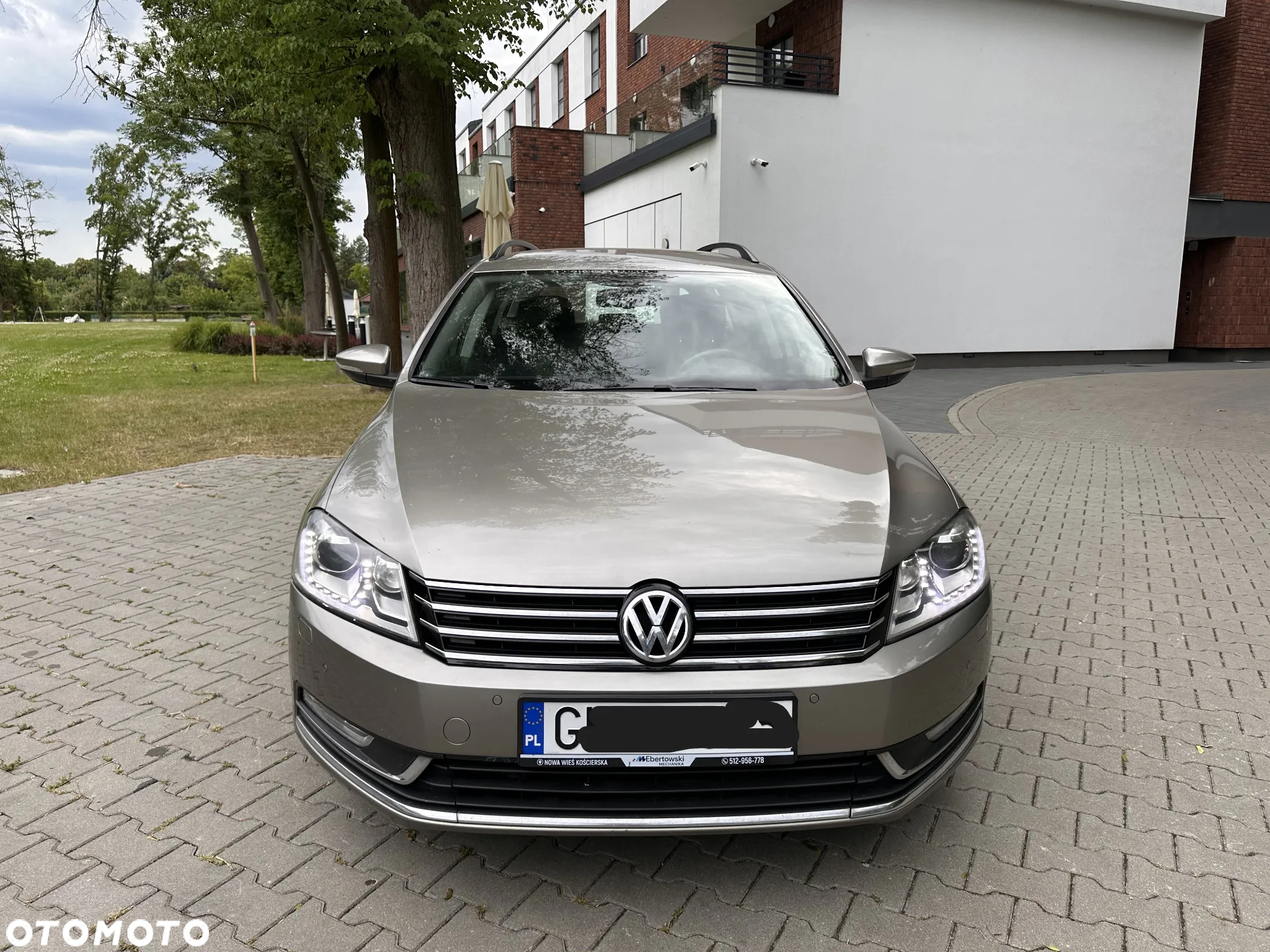 Volkswagen Passat 2.0 TDI 4Mot Highline - 24