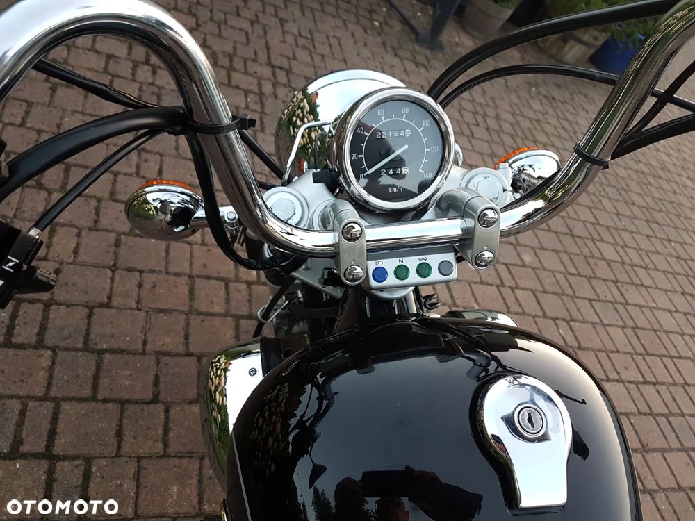 Yamaha XV - 6