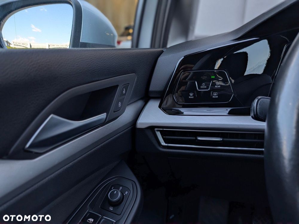 Volkswagen Golf 2.0 TDI Life - 29