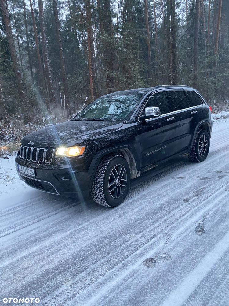 Jeep Grand Cherokee - 8