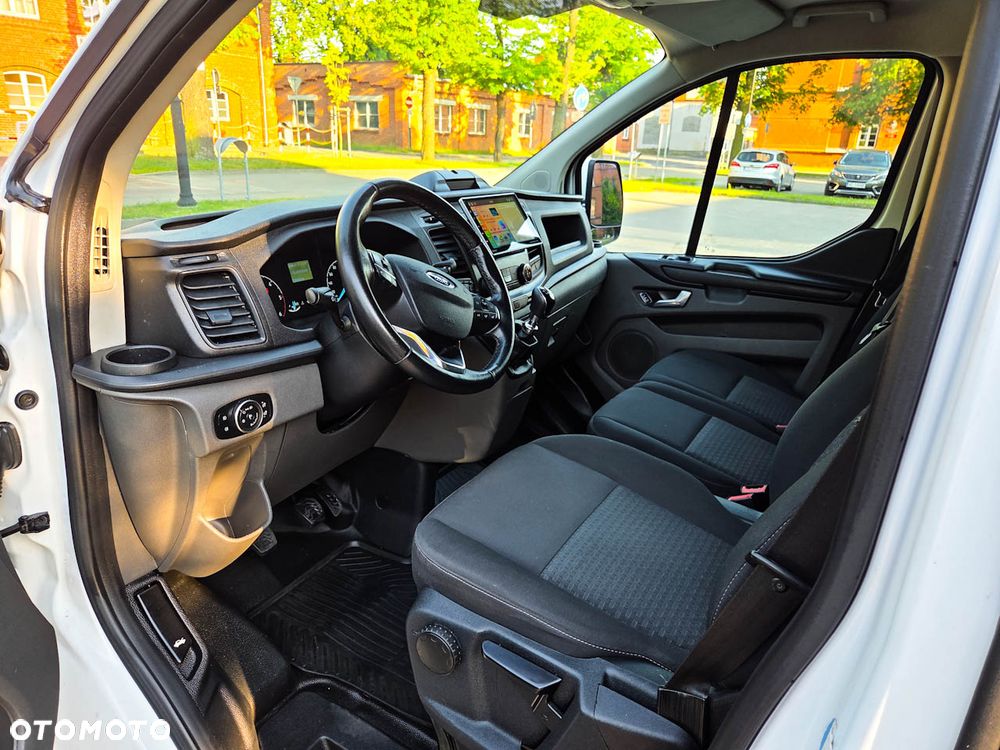 Ford TRANSIT CUSTOM - 5