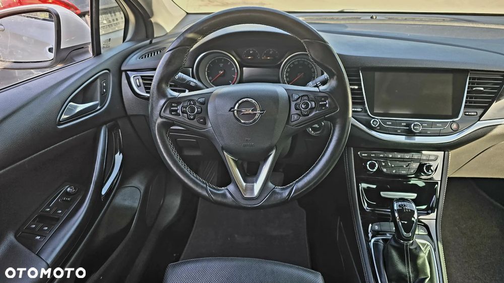 Opel Astra 1.6 Turbo Start/Stop Ultimate - 20