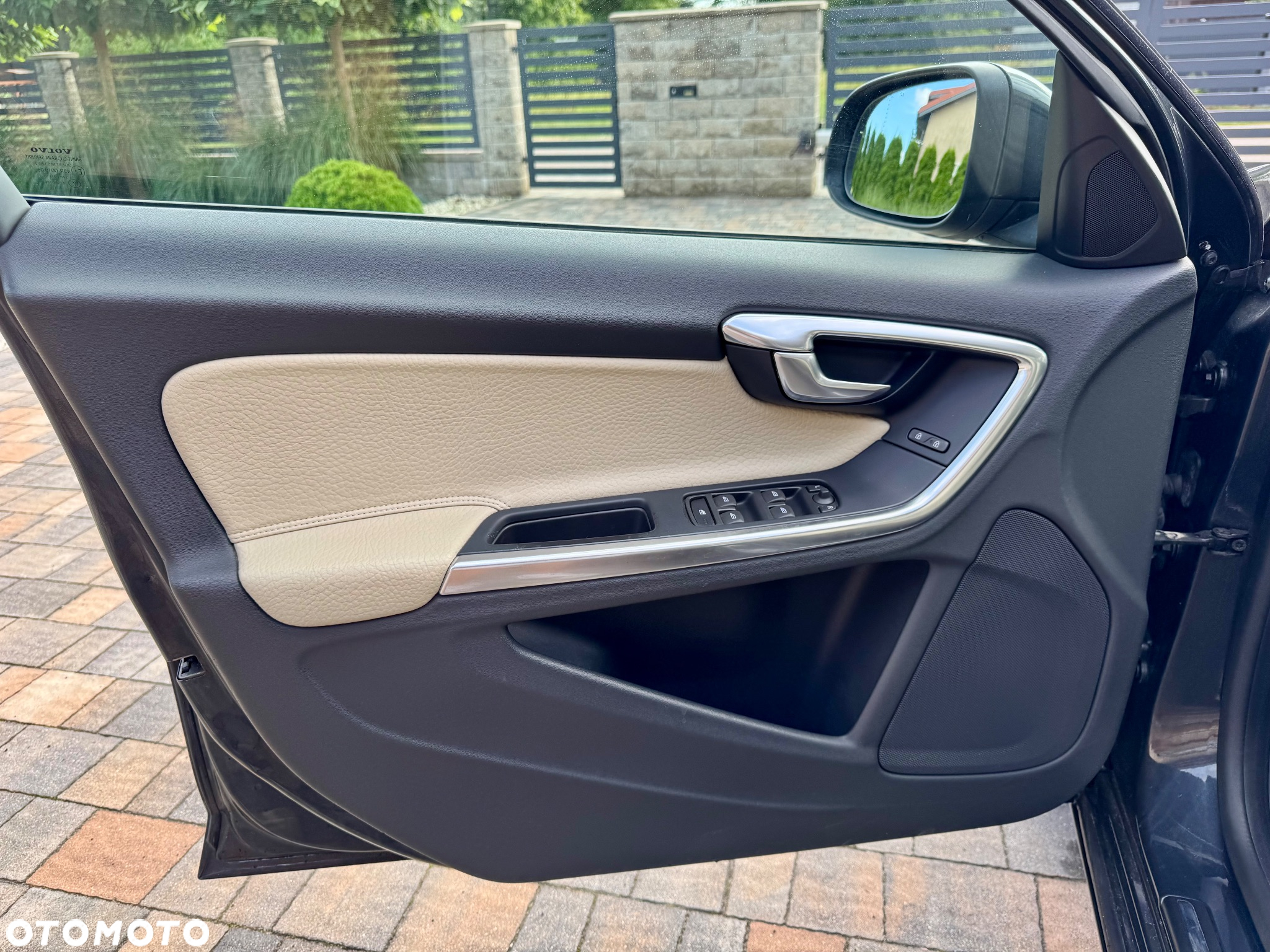 Volvo S60 2.0T Momentum - 11