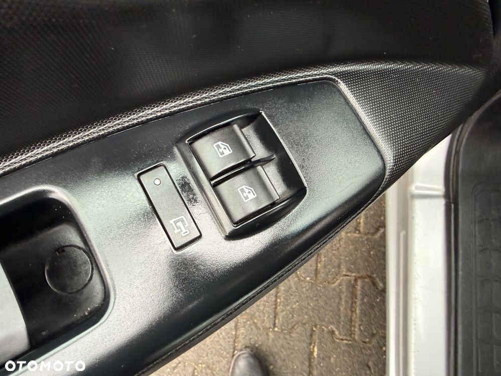 Opel Combo 2.0 CDTI L2H2 XL Long Salon PL - 24