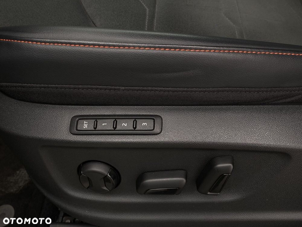 Seat Ateca 2.0 TSI FR S&S 4Drive DSG - 23