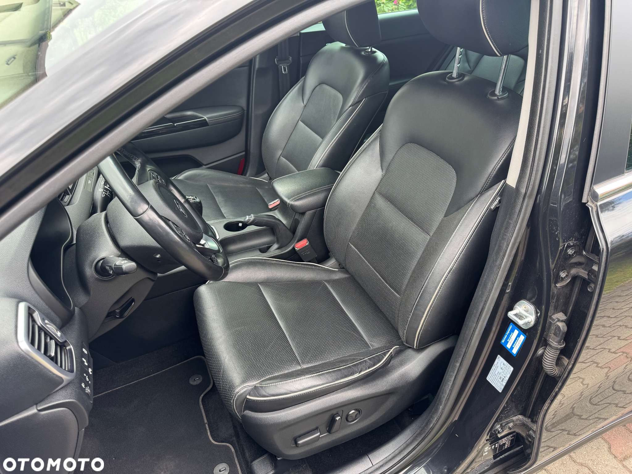 Kia Sportage 1.6 GDI Black Edition 2WD - 21