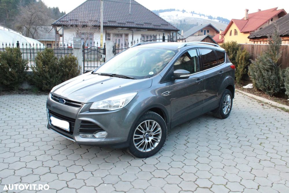 Ford Kuga 2.0 TDCi 4x4 Aut. Titanium - 1