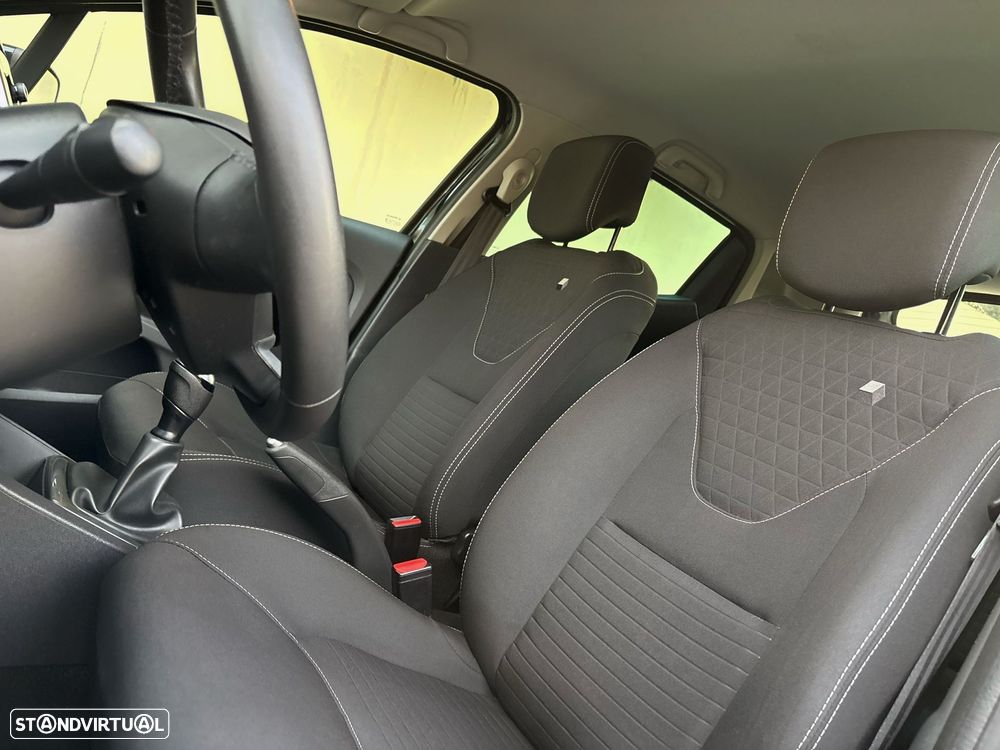 Renault Clio 0.9 TCE Limited - 8