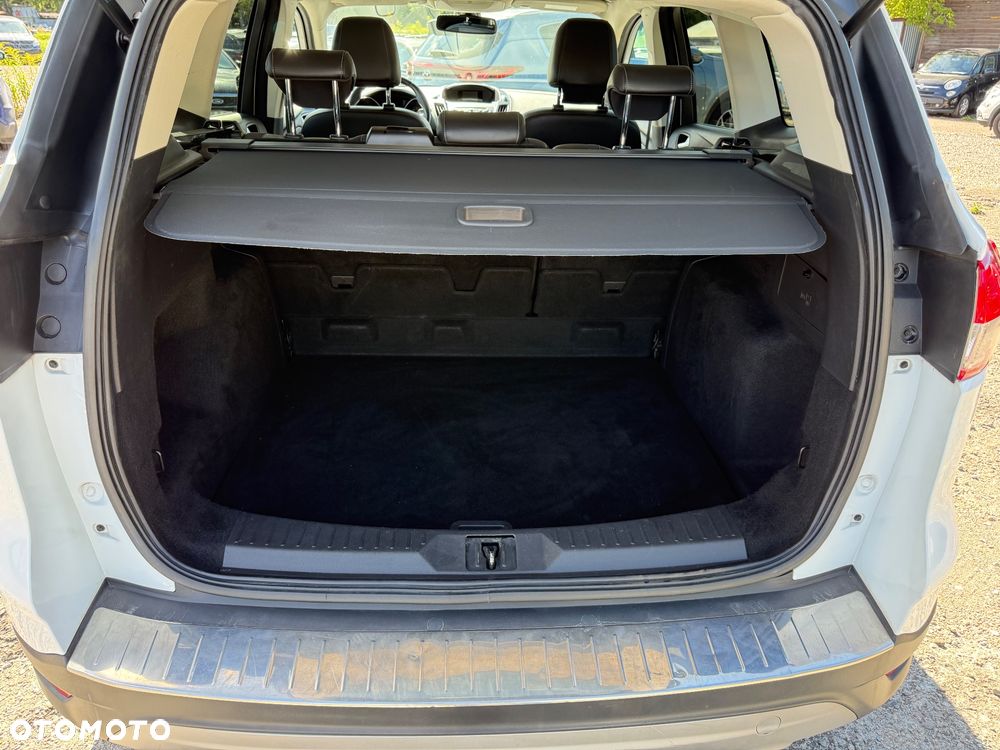 Ford Kuga 2.0 TDCi FWD Titanium - 10