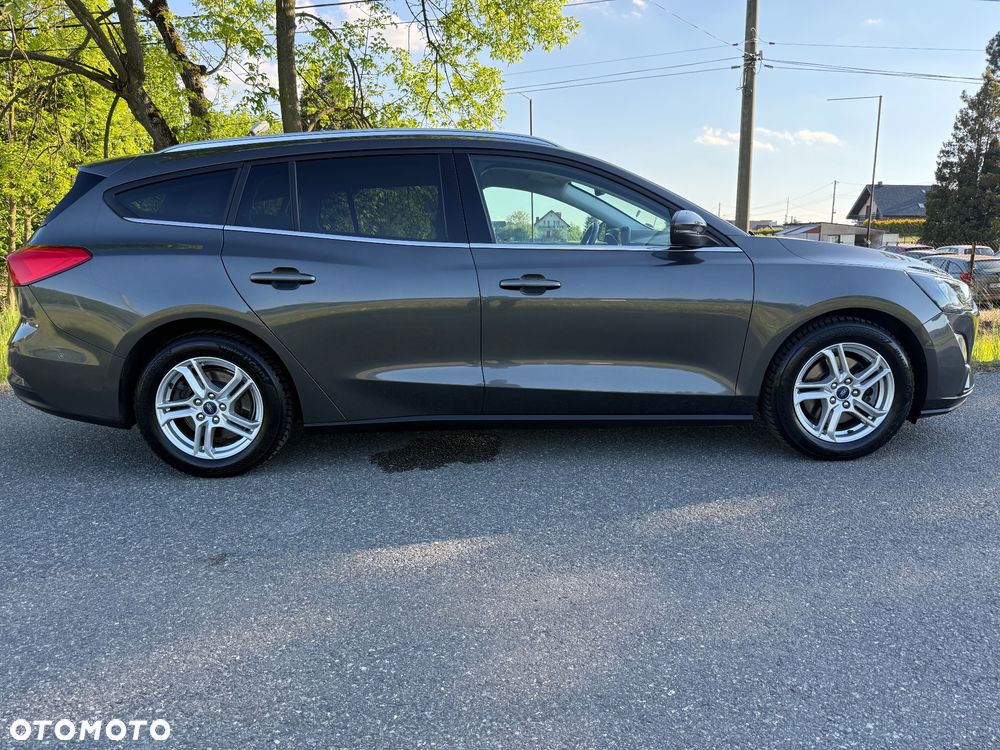 Ford Focus 1.0 EcoBoost Titanium - 15