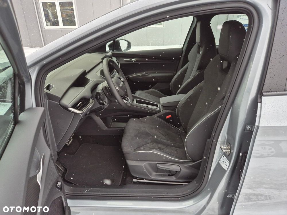 Skoda Elroq 60 63kWh Sportline - 16