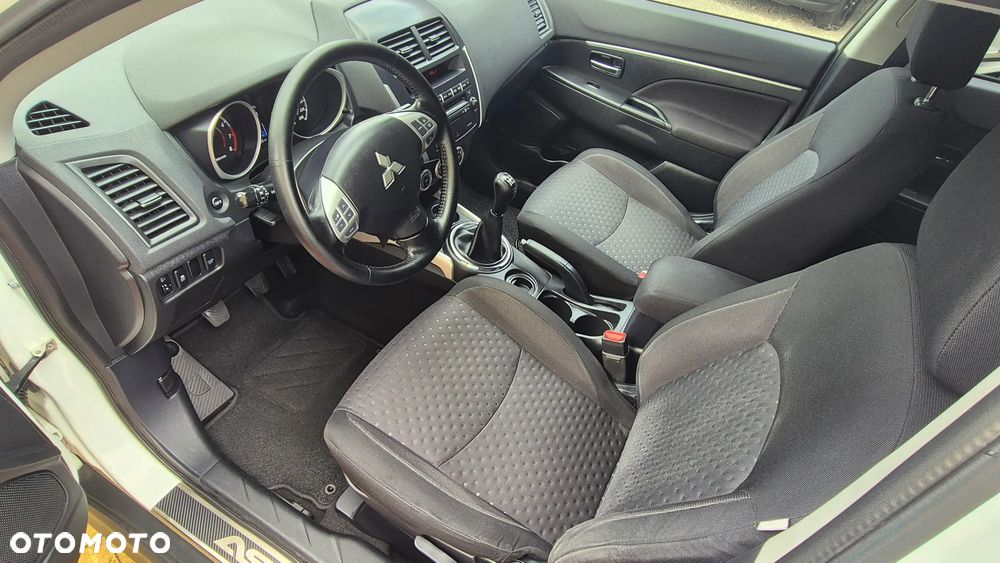 Mitsubishi ASX 1.6 2WD Diamant Edition - 17