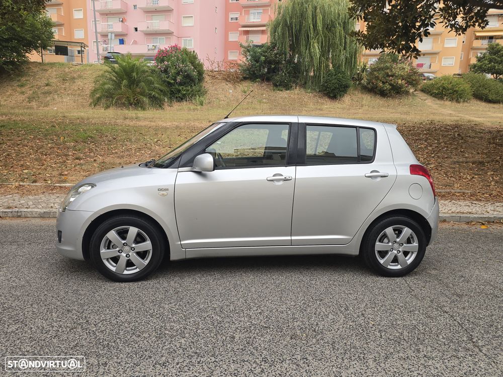 Suzuki Swift 1.3 DDiS GLX - 15