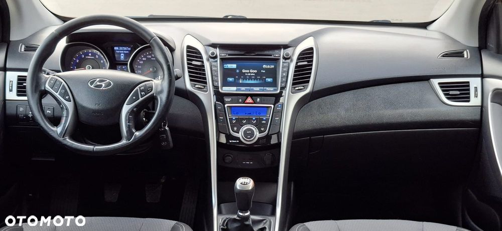 Hyundai i30 1.6 GDI Style - 13