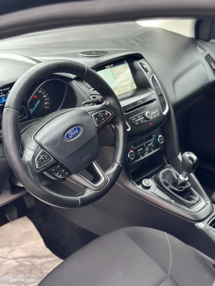 Ford Focus 1.5 TDCi Titanium - 4
