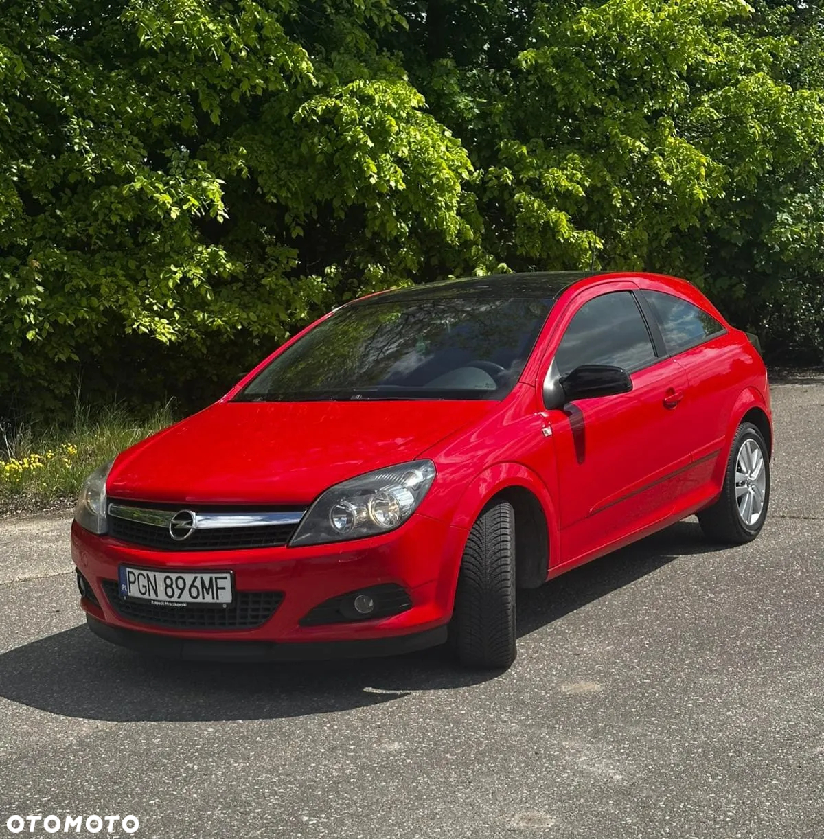 Opel Astra GTC 1.6 Turbo Edition - 9