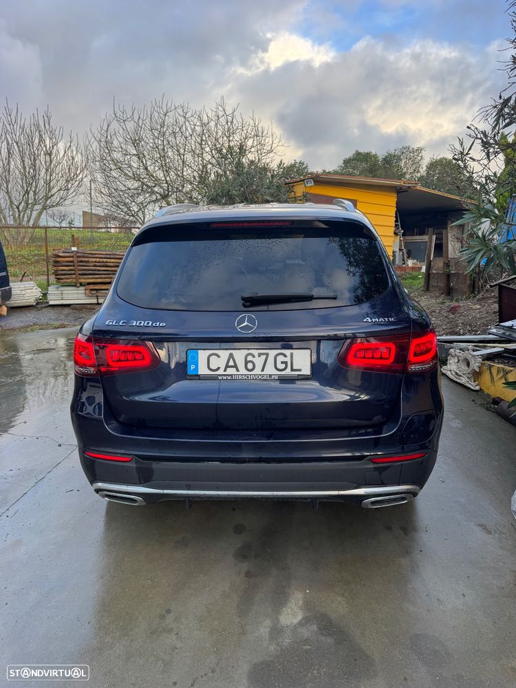 Mercedes-Benz GLC 300 e 4Matic 9G-TRONIC Edition AMG Line - 3
