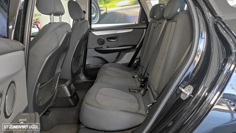 BMW 216 Active Tourer - 19
