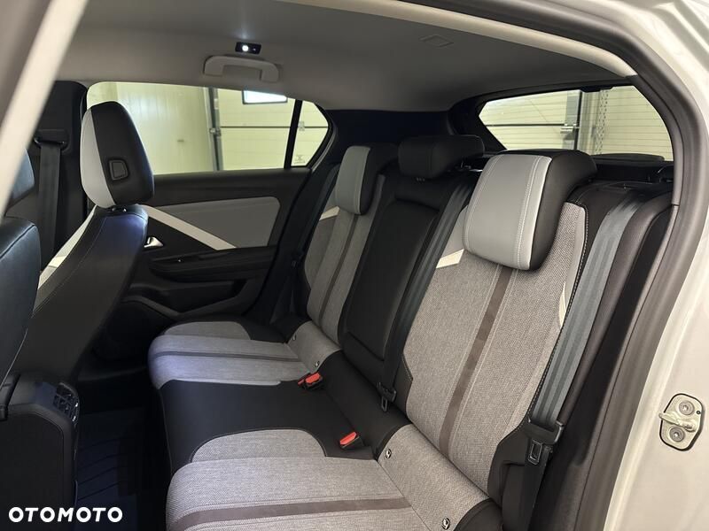 Opel Astra - 18